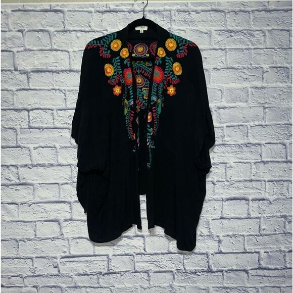Black Floral Embroidered Kimono umgee - Picture 12 of 13